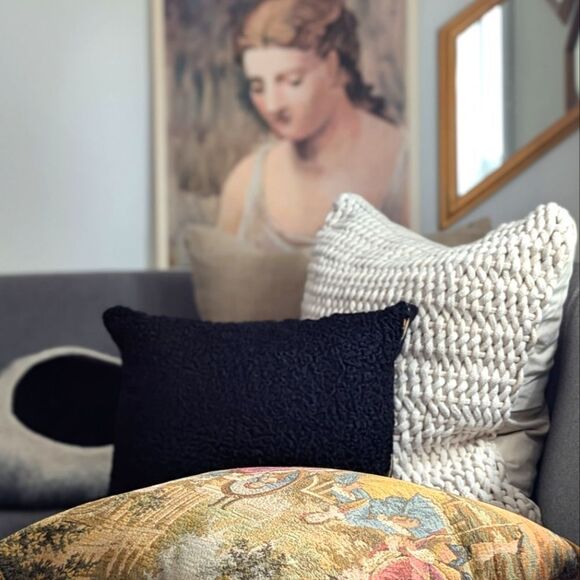 Coyuchi Organic Cotton Pillow Cover - Picture 9 of 11